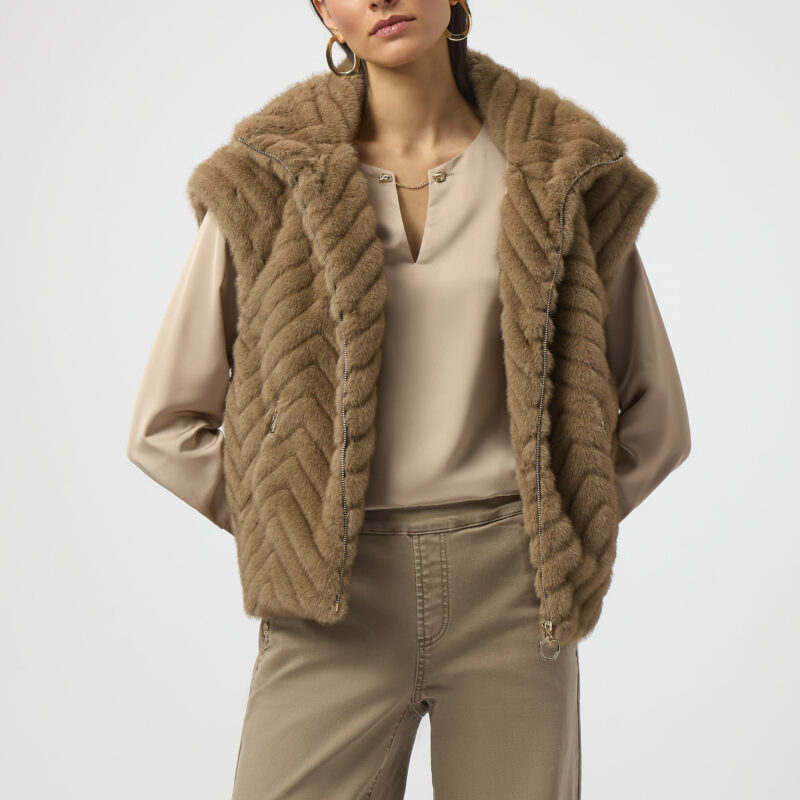Joseph Ribkoff fluffy gilet 254906 taupe