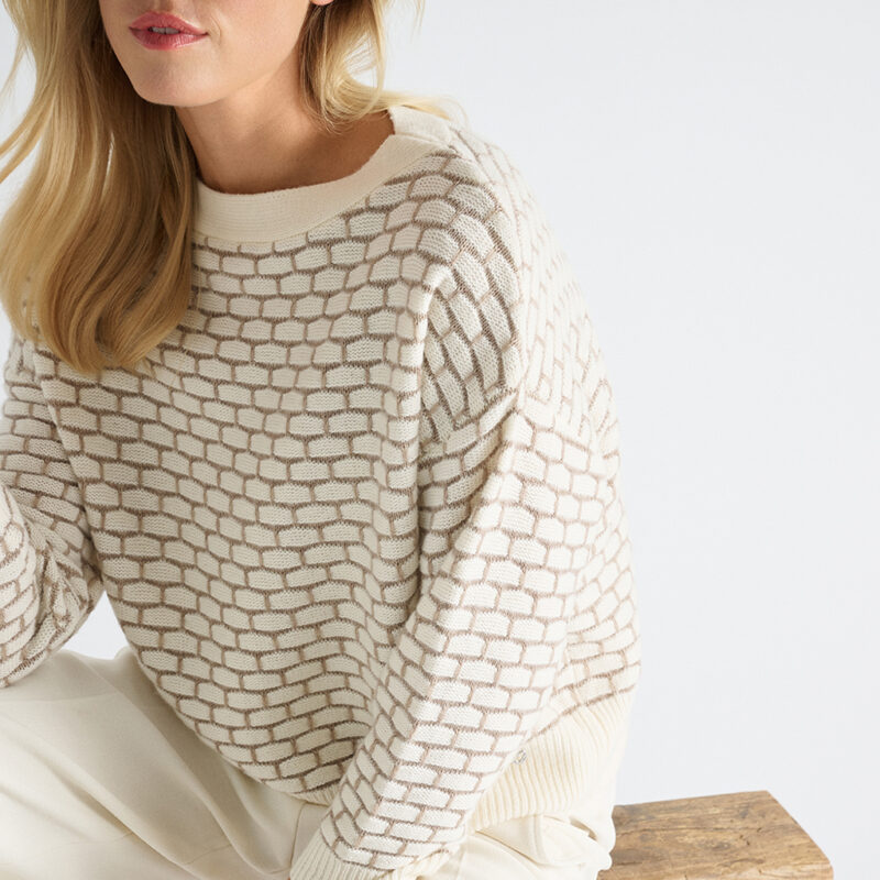Marie Mero pull beige blocks