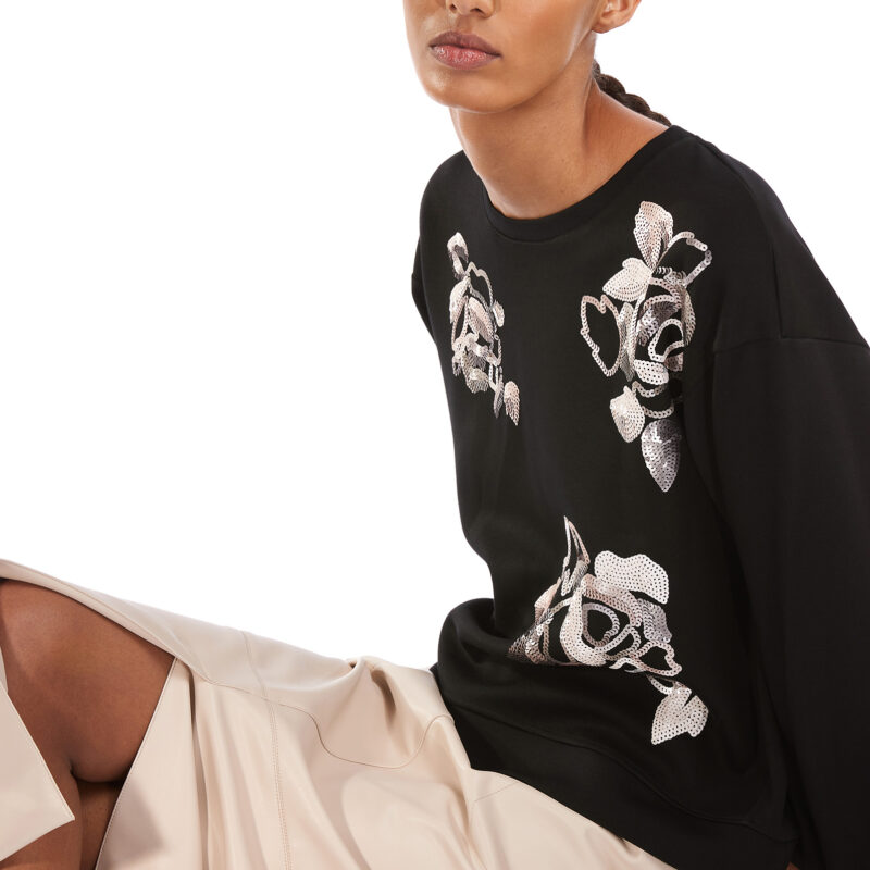 Atmos sweater zwart little flower lovertjes