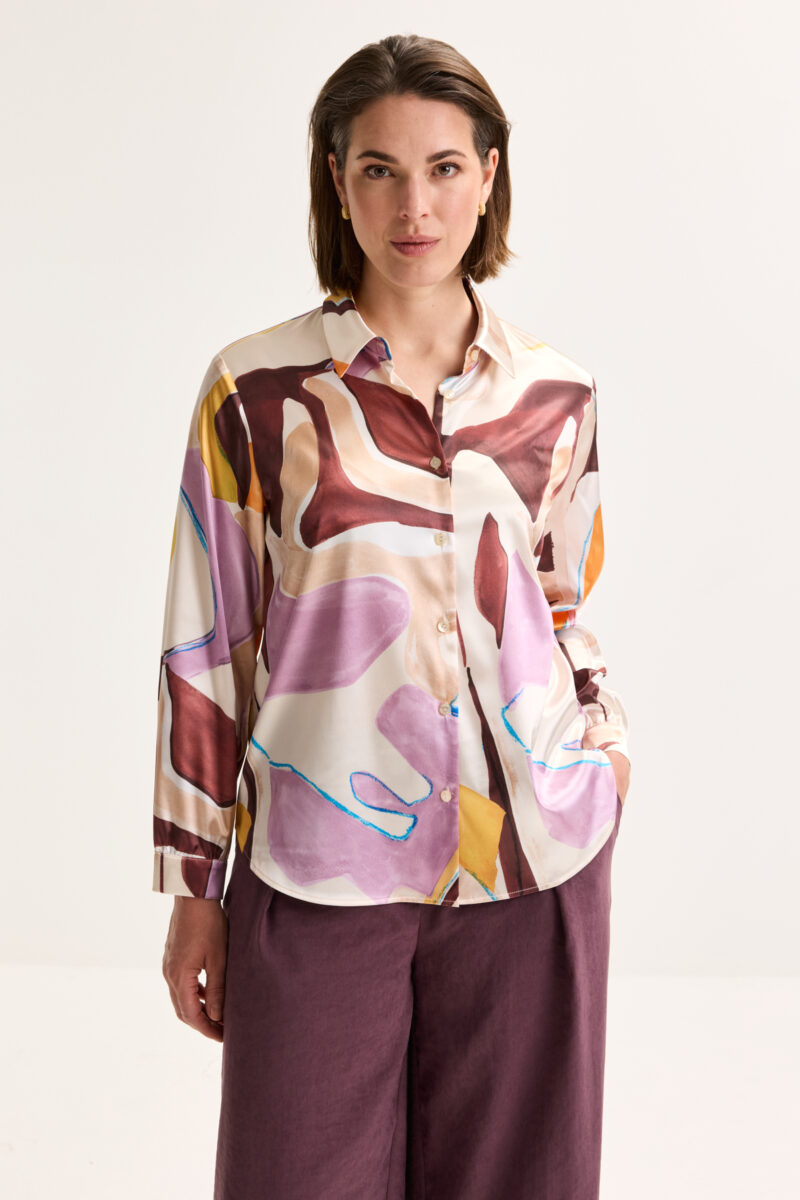 Mayerline Hemdblouse in elastisch satijn met aquarelprint