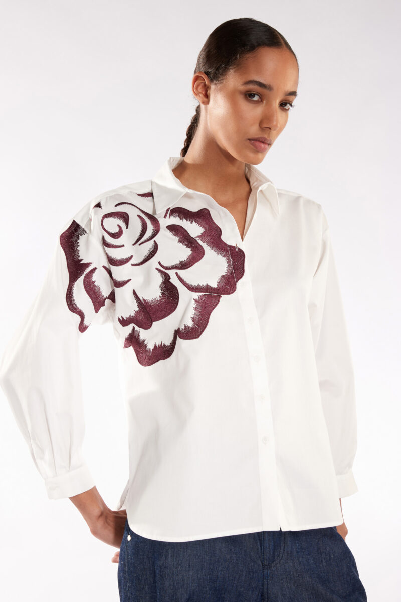 Atmos bloes burgundi bloem