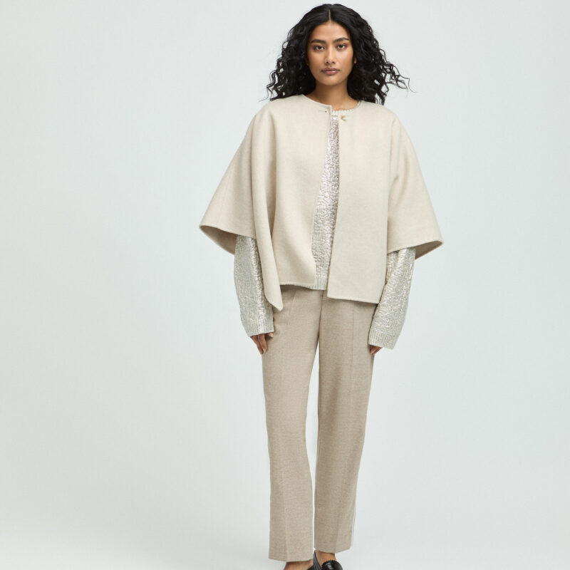 Xandres cape in double-face stof beige