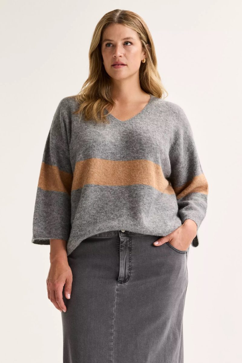 Mayerline pull v-hals cognac armor