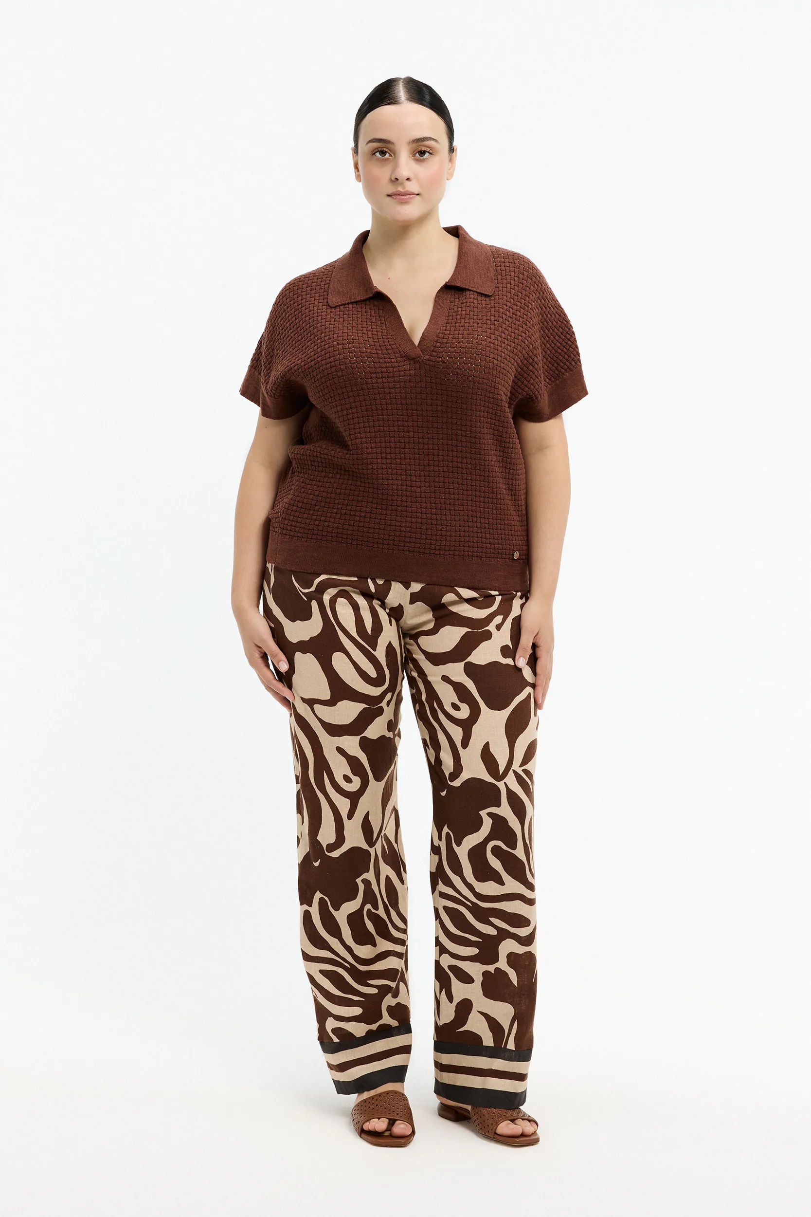 Xandres Broek met organisch motief phocas