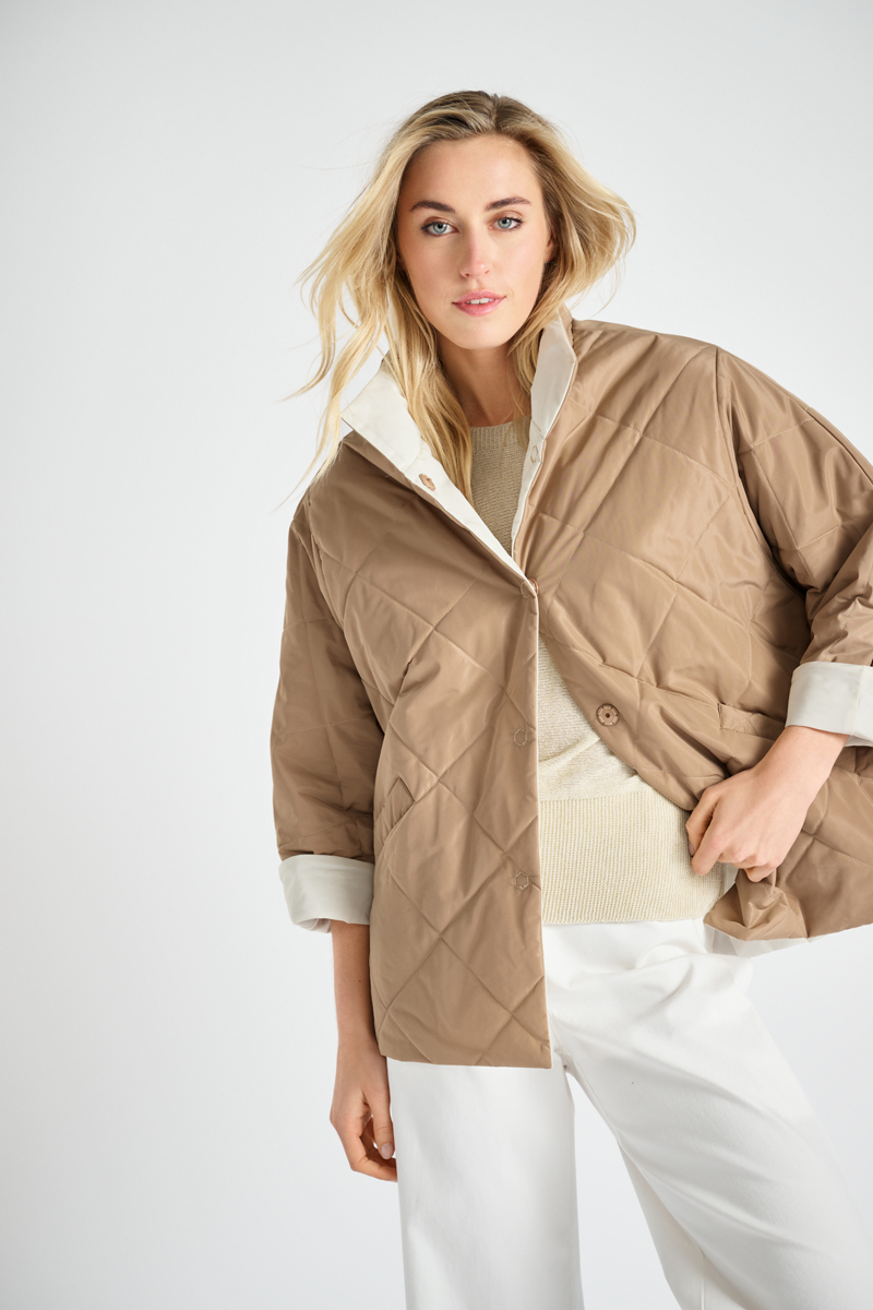 Marie Mero reversible in camel en ecru pk62