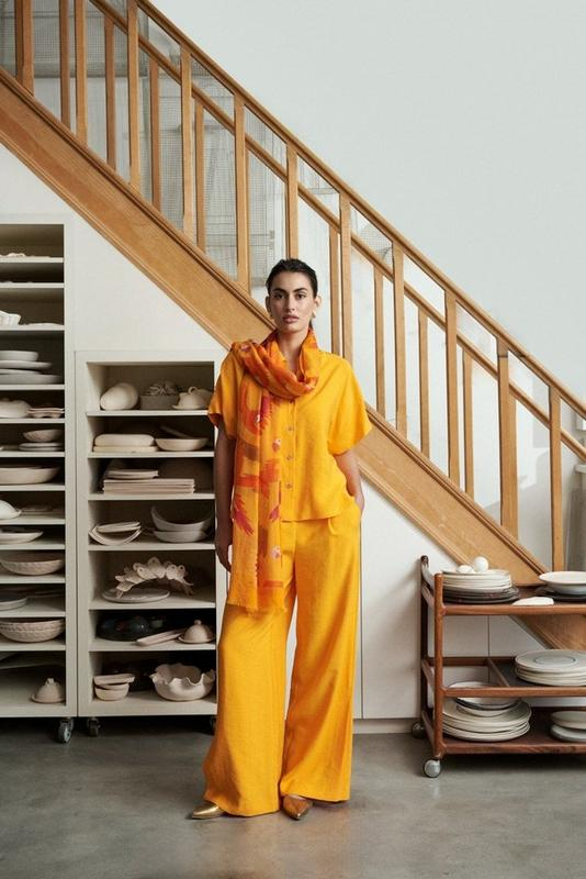 Mayerline broek saffraan celita