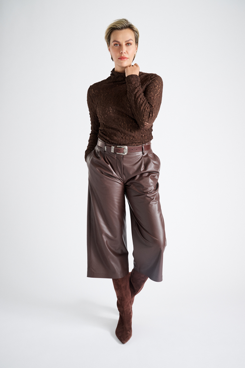 Marie Mero bruin kanten sous-pull