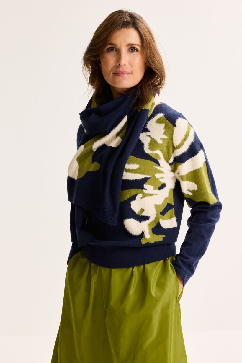 Mayerline pull bloem blauw anjo