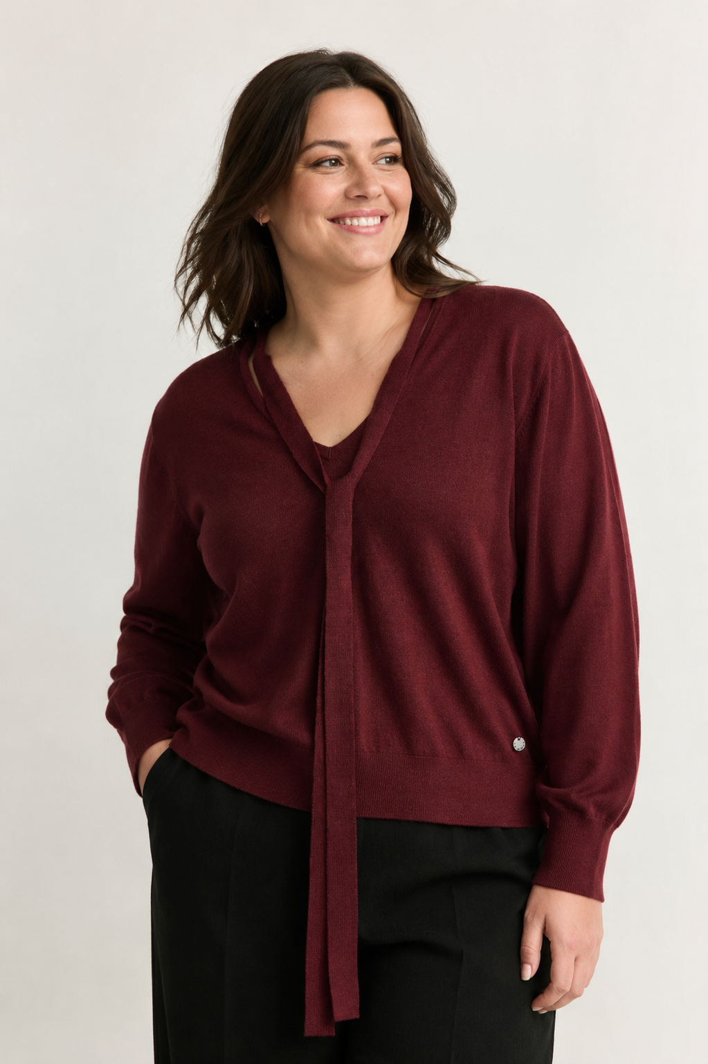 Xander merino pull with tie mulberry zoubida